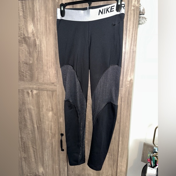 Nike Pro Leggings - Picture 1 of 1